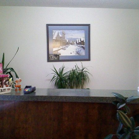 Caravan Inn Quesnel Zewnętrze zdjęcie